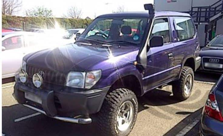 SNORKEL TOYOTA LAND CRUISER 90 SERIES ( 1997-2002) LADO IZQUIERDO